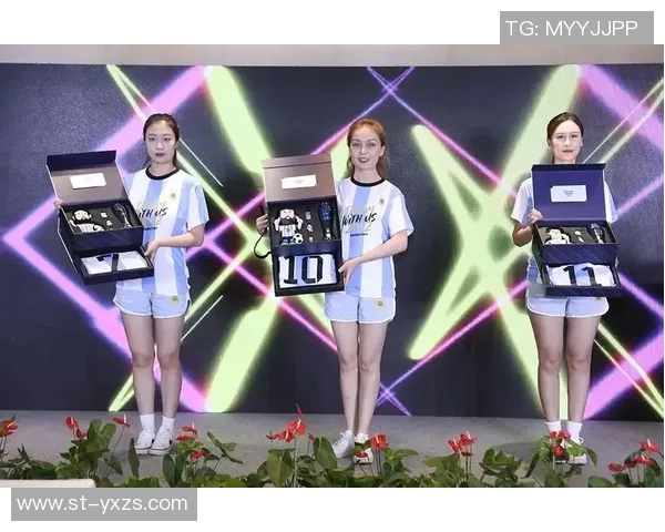 足球明星限定礼盒精美展示尽显球场魅力与收藏价值